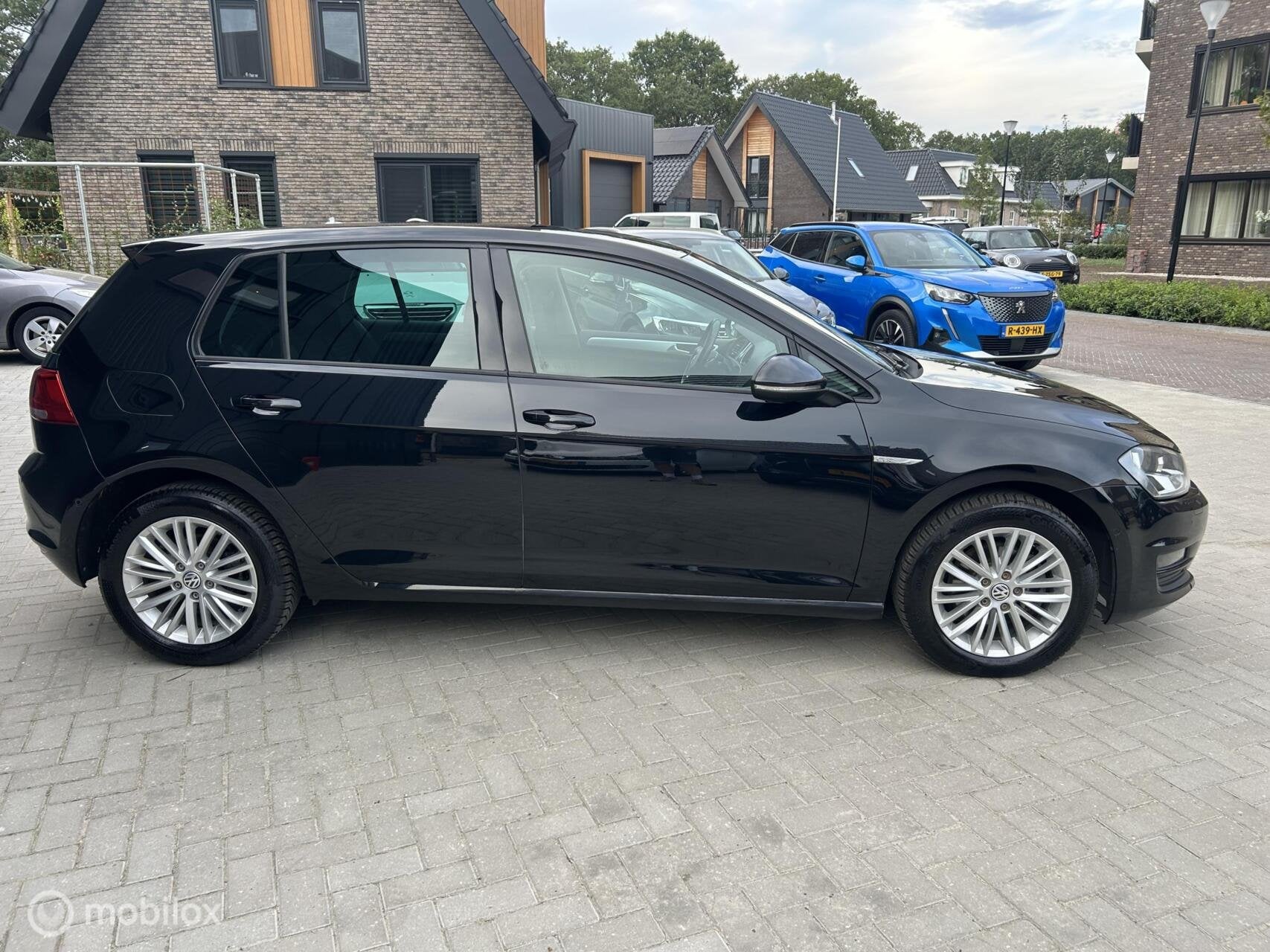Foto 9 van Volkswagen Golf 1.4 TSI CUP Edition