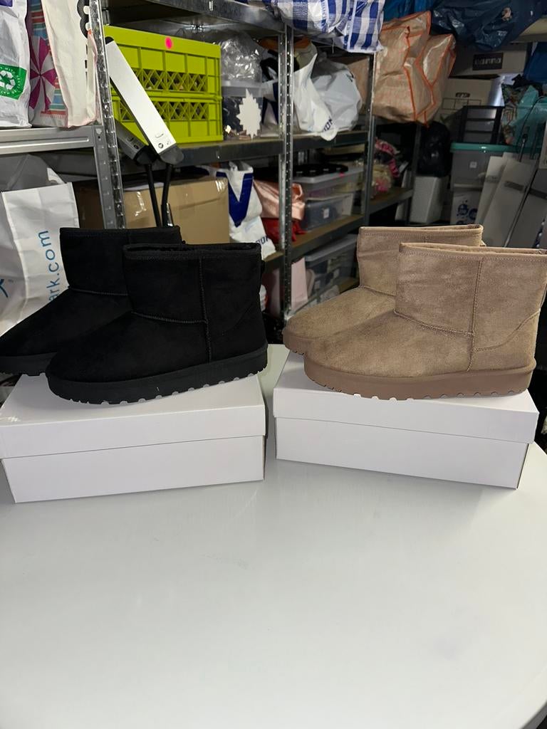Partij schoenen, Ophalen, Nieuw, Zwart