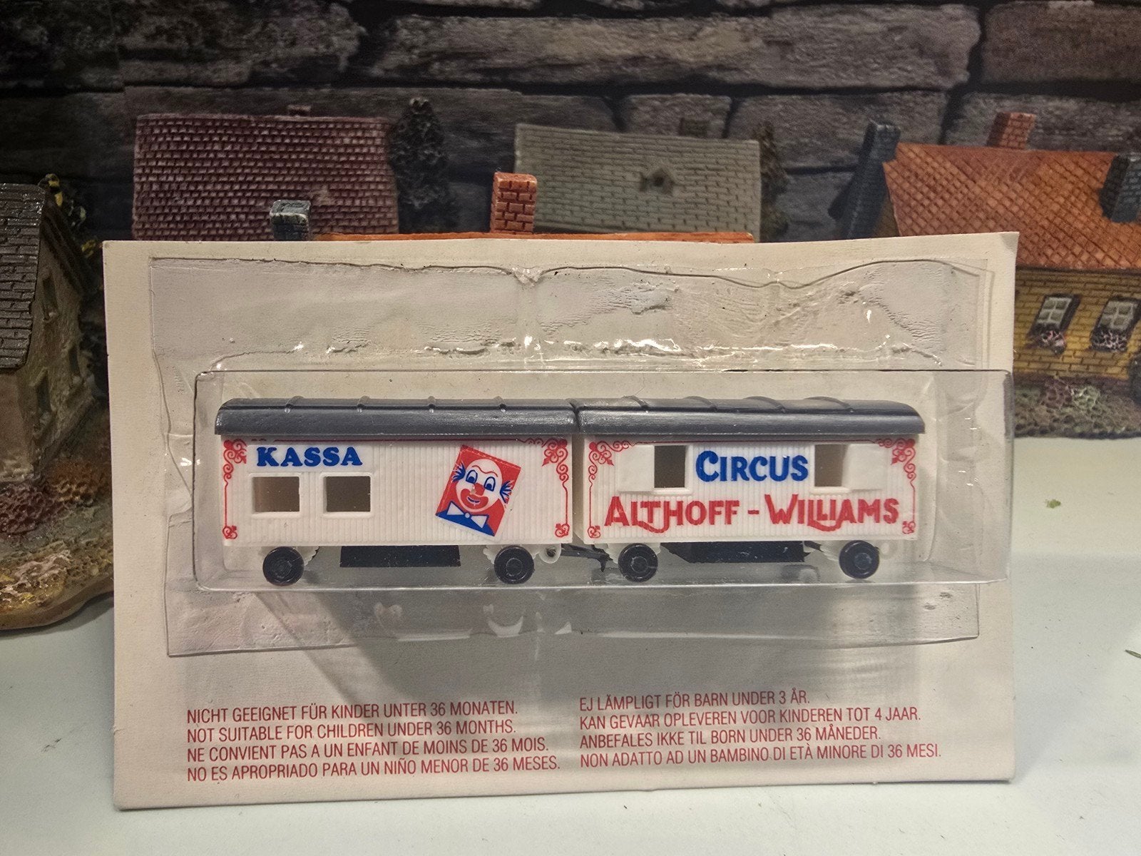 arnold 2x circuswagen N spoor trein 1:160, Arnold, Gelijkstroom, Ophalen of Verzenden, Nieuw