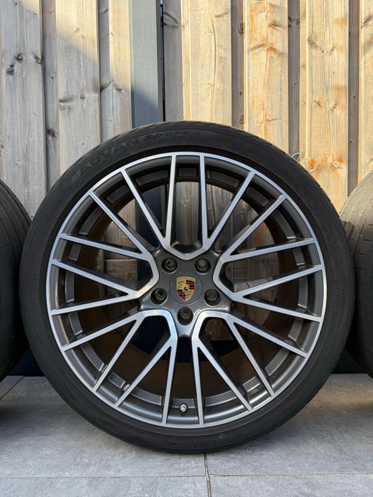 Porsche RS Spyder Design Originele 22 inch velgen, Gebruikt, Velg(en), Overige maten, Ophalen of Verzenden