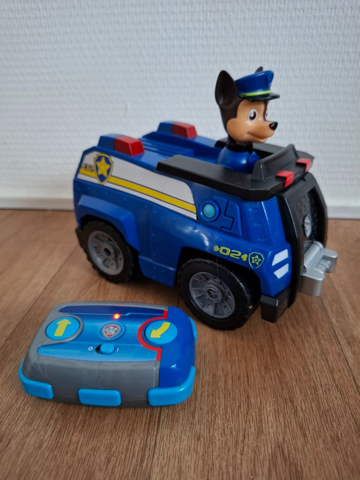 Paw patrol bestuurbare auto Chase, Ophalen, Zo goed als nieuw
