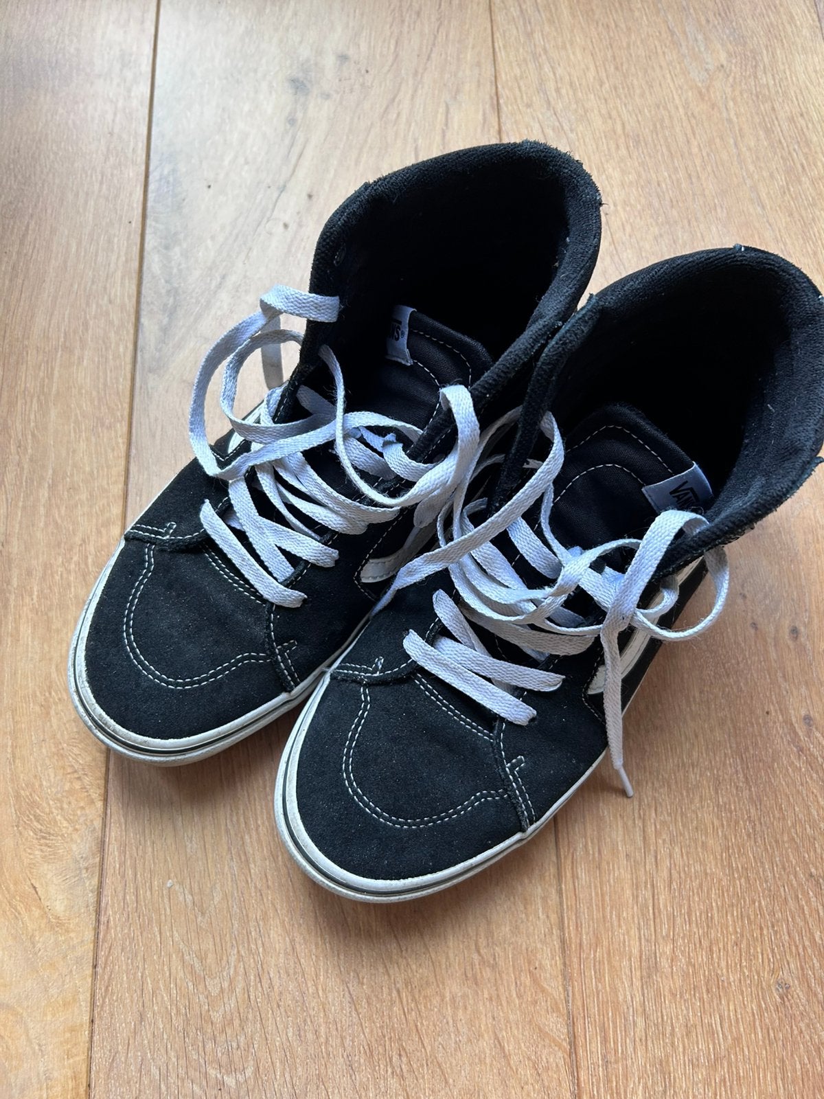 Vans hoog model maat 38, Ophalen of Verzenden, Zo goed als nieuw, Zwart, Sneakers of Gympen