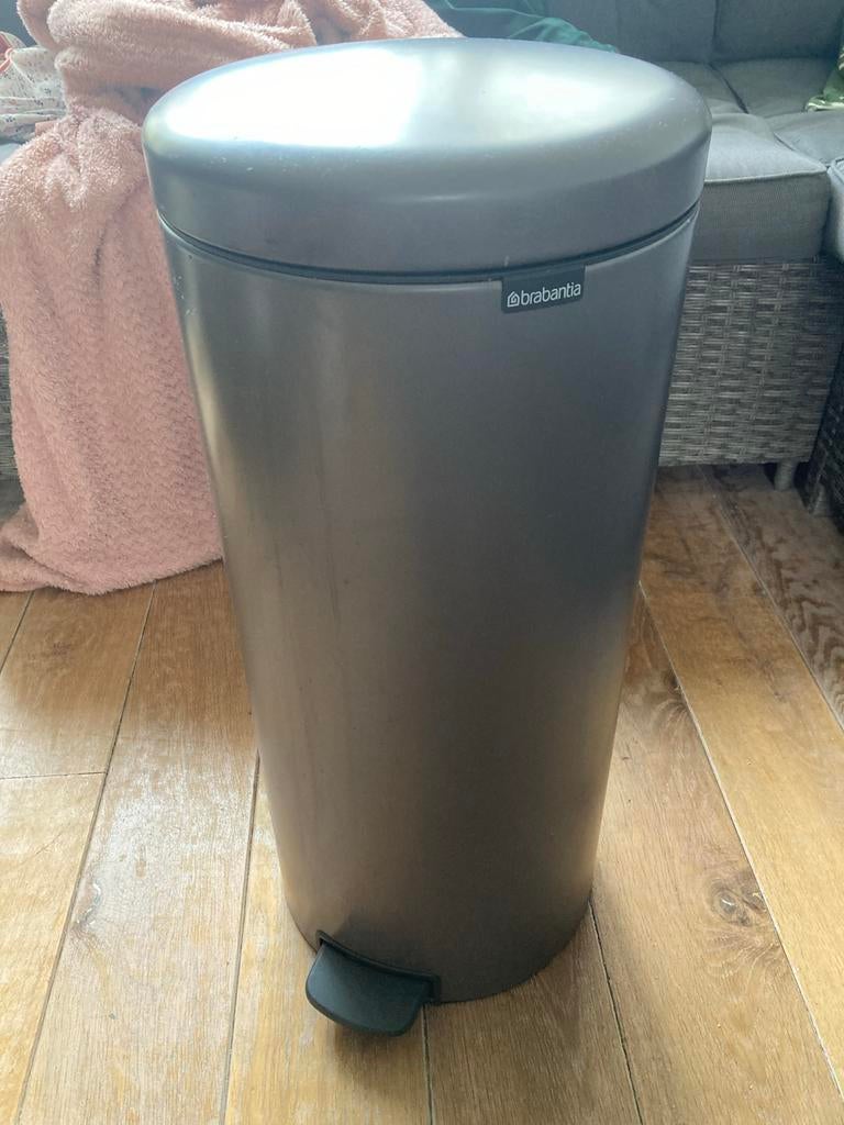 Brabantia Pedaalemmer NewIcon Platinum 30L, Ophalen, Gebruikt, Met pedaal, 20 tot 30 liter