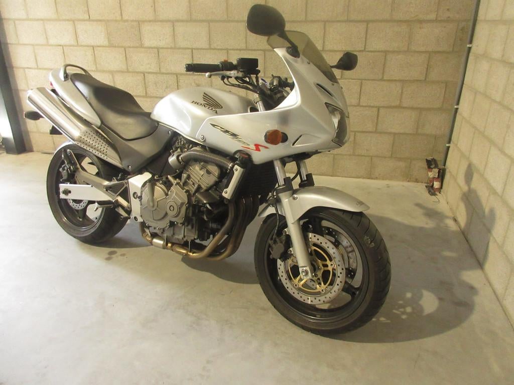 Honda CB 600 S (bj 2003), Motoren, Bedrijf, Toermotor