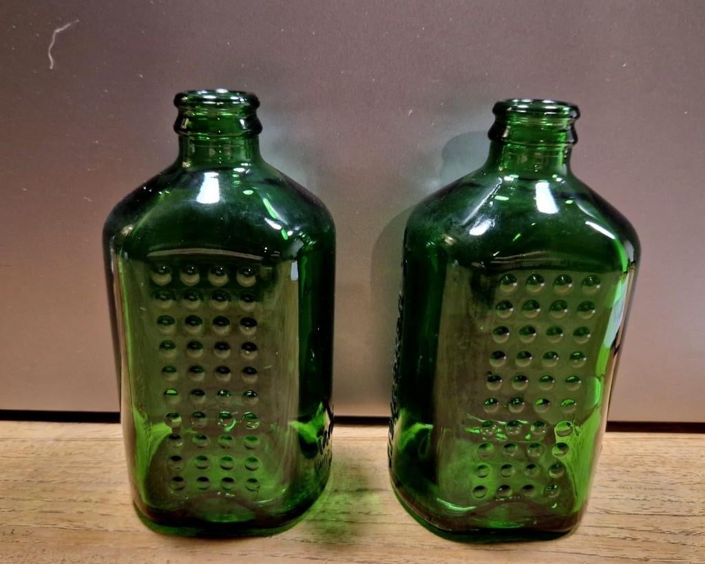 2x WOBO Heineken bier flessen incl. de verzendkosten €50,-, Verzenden, Zo goed als nieuw, Glas of Glazen, Heineken