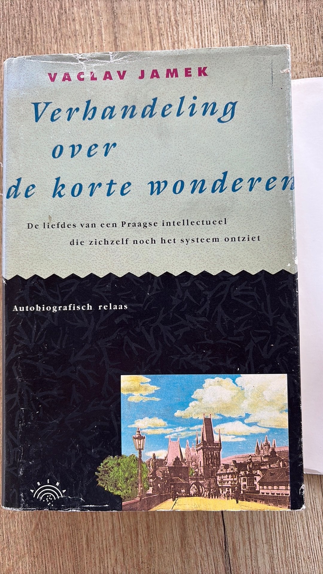 Verhandeling over de korte wonderen, Ophalen of Verzenden, Zo goed als nieuw