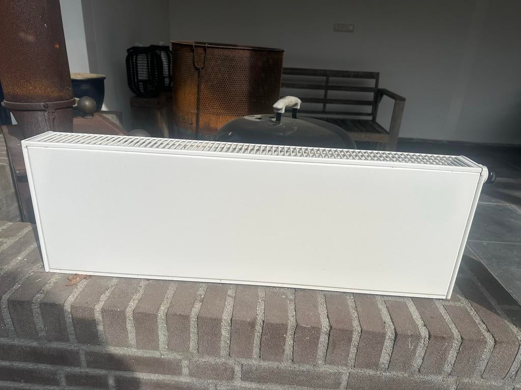 Radiator 90x31x9,5 cm, Ophalen, 60 tot 150 cm, Radiator, 30 tot 80 cm