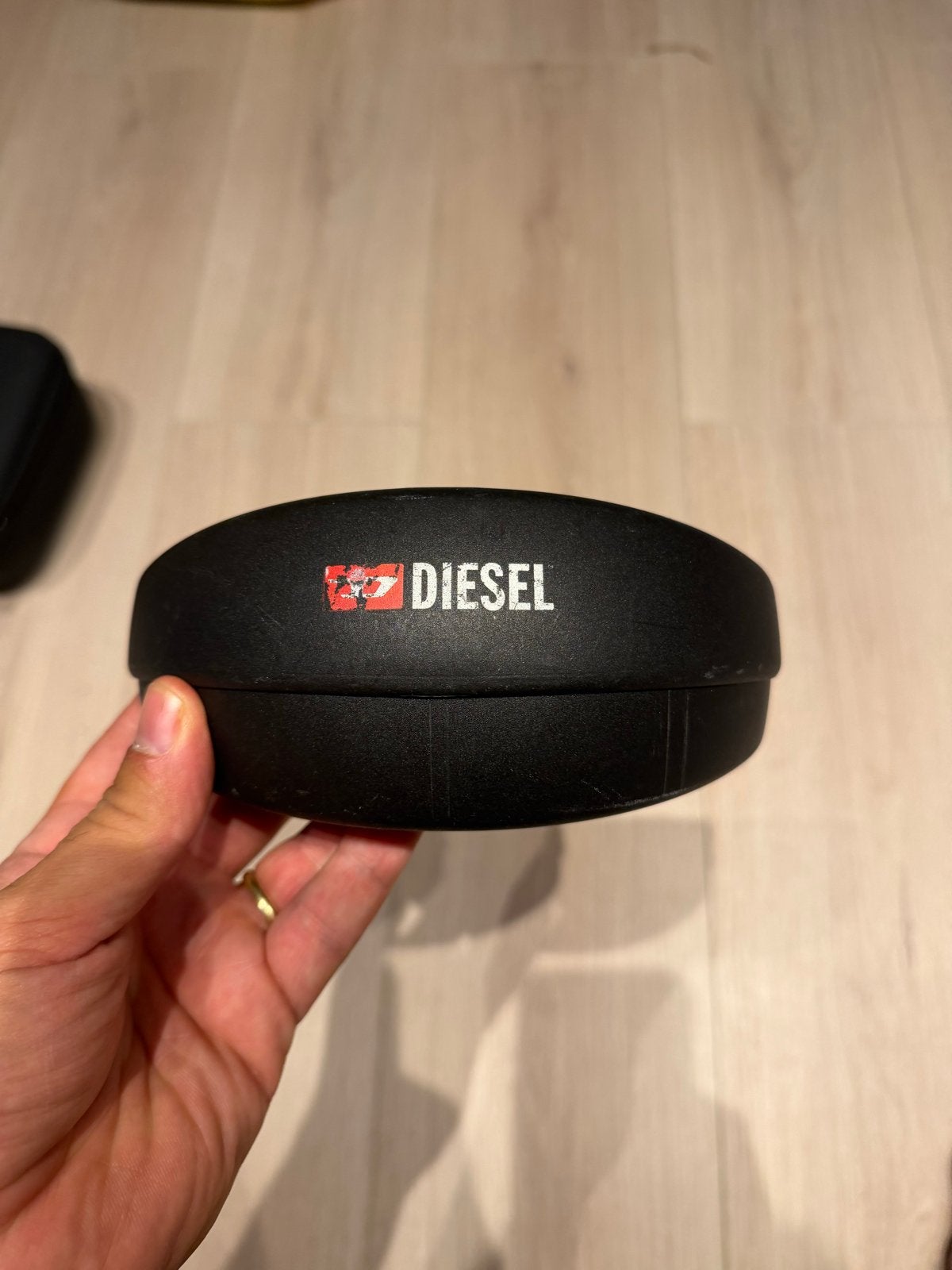 Stijlvolle Diesel Zonnebril met Originele Case, Sieraden, Tassen en Uiterlijk, Zonnebrillen en Brillen | Dames, Overige merken