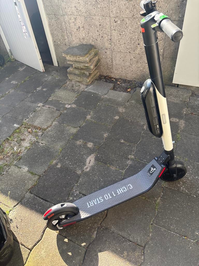 Segway elektrische step met oplader, Ophalen of Verzenden, Gebruikt, Elektrische step (E-scooter)