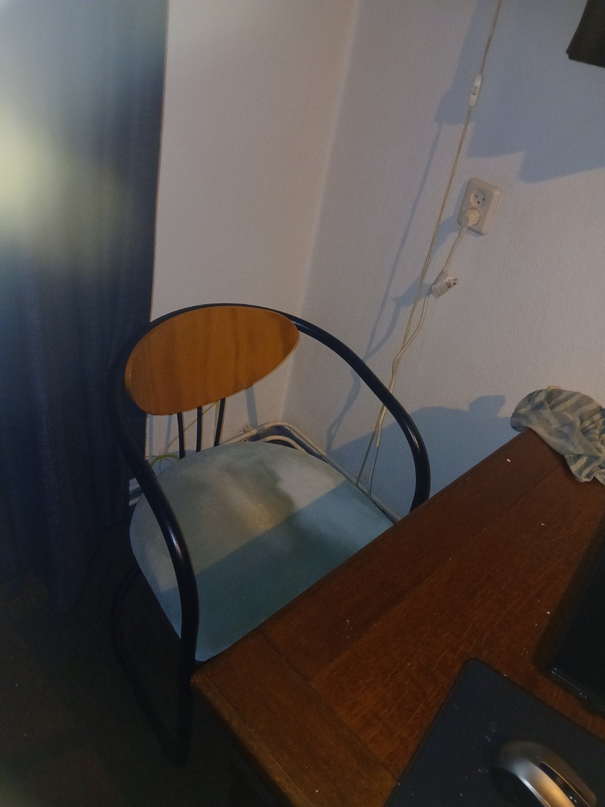 Eetkamerstoelen, Huis en Inrichting, Stoelen, Ophalen, Zo goed als nieuw, Modern, Stof