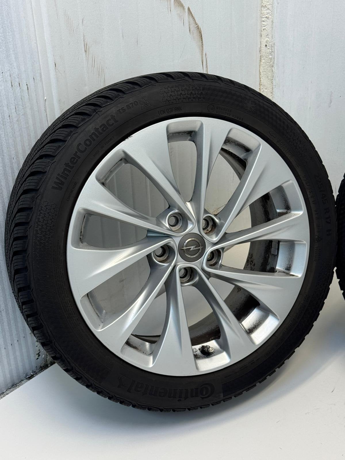 Org. Opel Astra k winterset 17 inch 225/45R17H 5x105, Auto-onderdelen, Banden en Velgen, Gebruikt, Banden en Velgen, 17 inch, EVZ Handelsonderneming