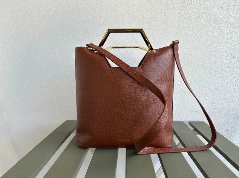 Ted Baker luxe leren tas bruin suede en leer mooie accenten, Sieraden, Tassen en Uiterlijk, Tassen | Damestassen, Verzenden, Nieuw