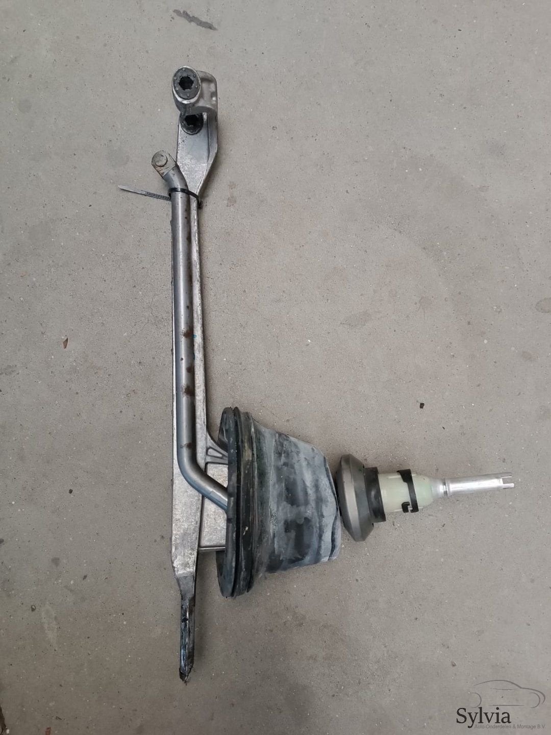 Schakel mechaniek schakelstang  BMW 5 serie F10 F11 25117592, Gebruikt, -, -, Ophalen of Verzenden