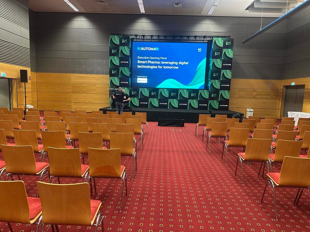 24m² Indoor LED Scherm 2.6mm Pixel Pitch (Z.G.A.N.), Ophalen, Zo goed als nieuw, LED, Overige resoluties