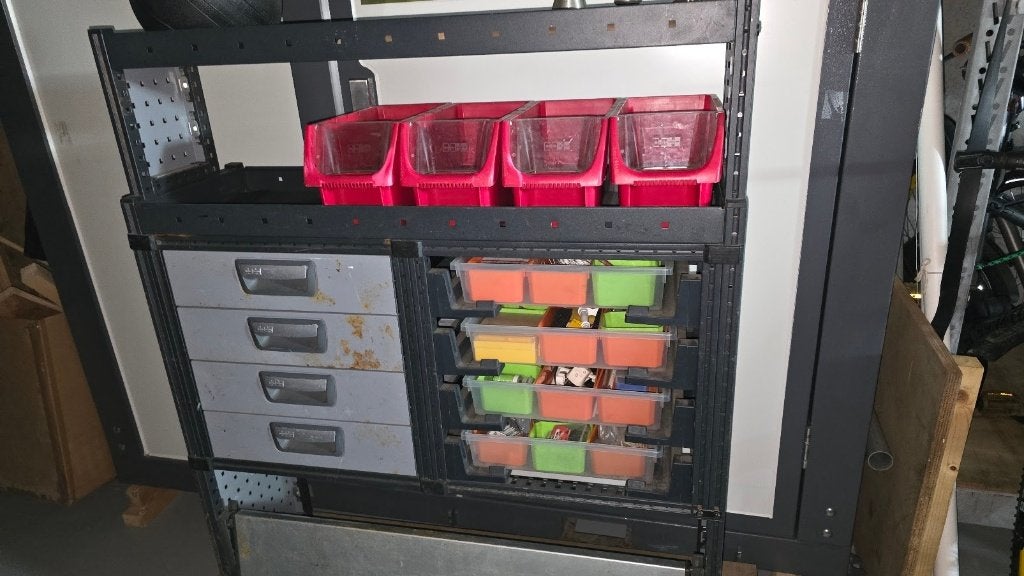 bedrijfswagen inrichting, Gebruikt, Buskast, Edam, Ophalen