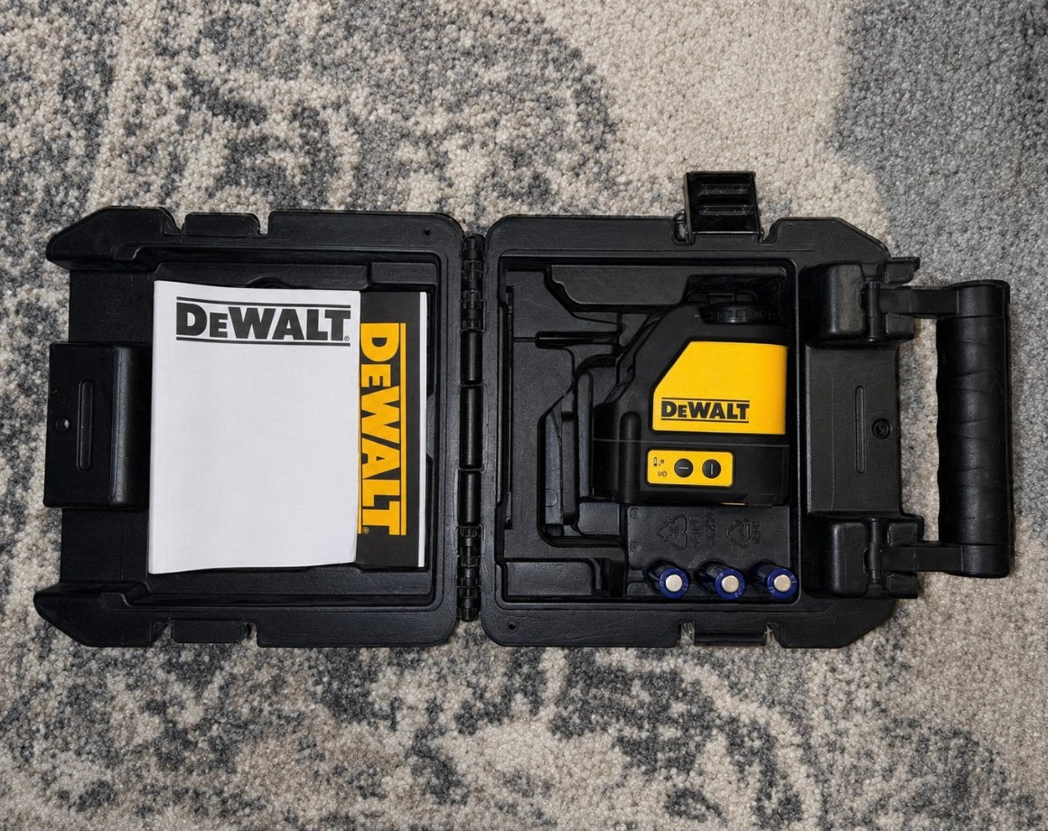 Dewalt laser groen, Ophalen, Zo goed als nieuw, Afstand
