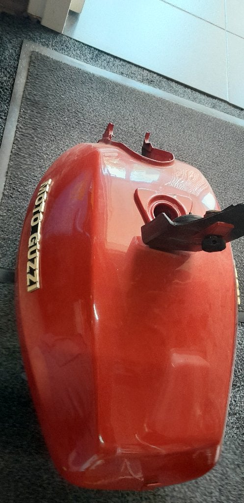 MOTO-GUZZI SP1000 BENZINETANK CALLI3 KOFFERREK, Ophalen of Verzenden, Gebruikt