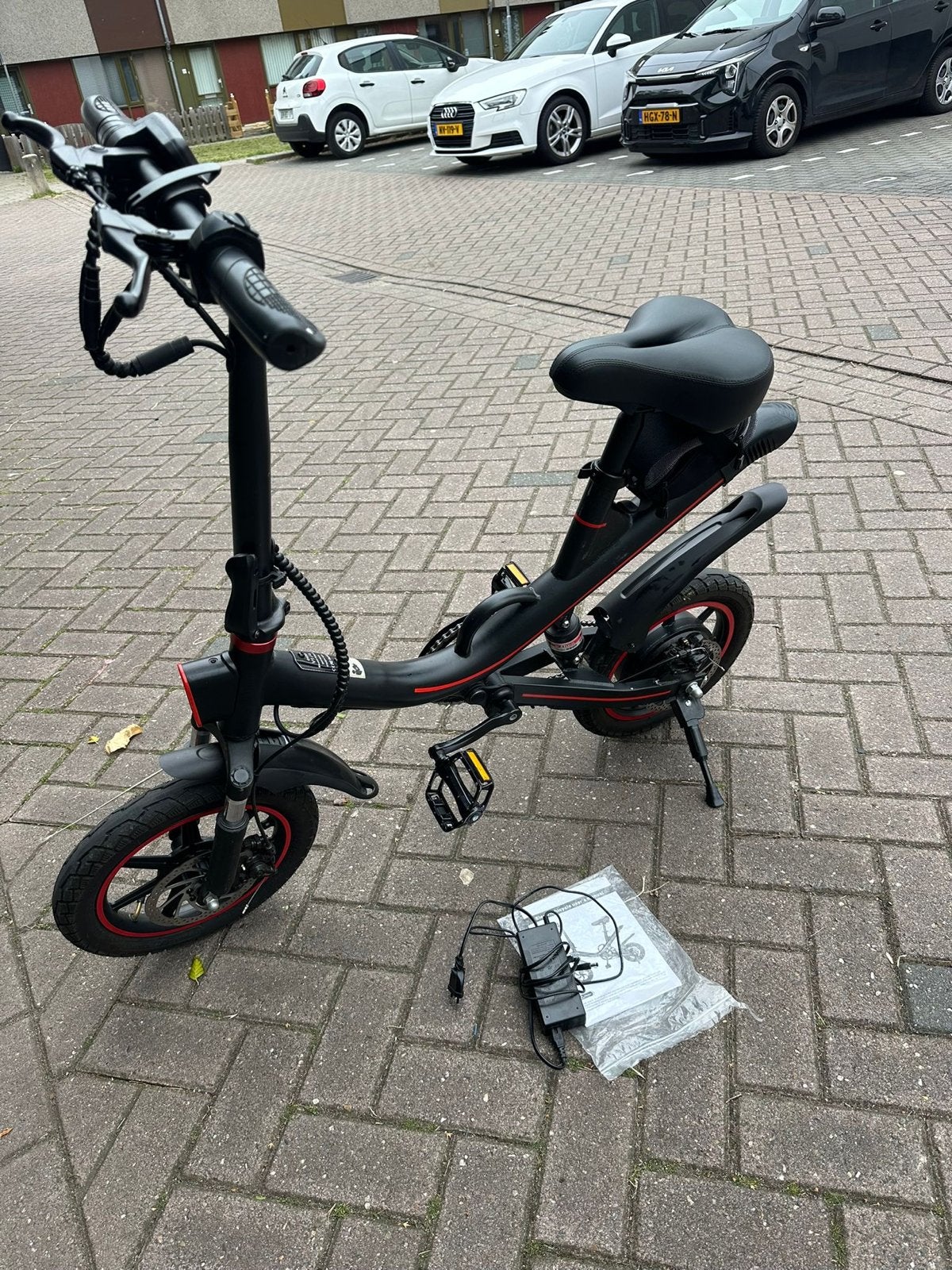 Ouxi V1 Elektrische Vouwfiets- Compact en Krachtig gashendel, Zo goed als nieuw, Minder dan 47 cm, 30 tot 50 km per accu, Ophalen