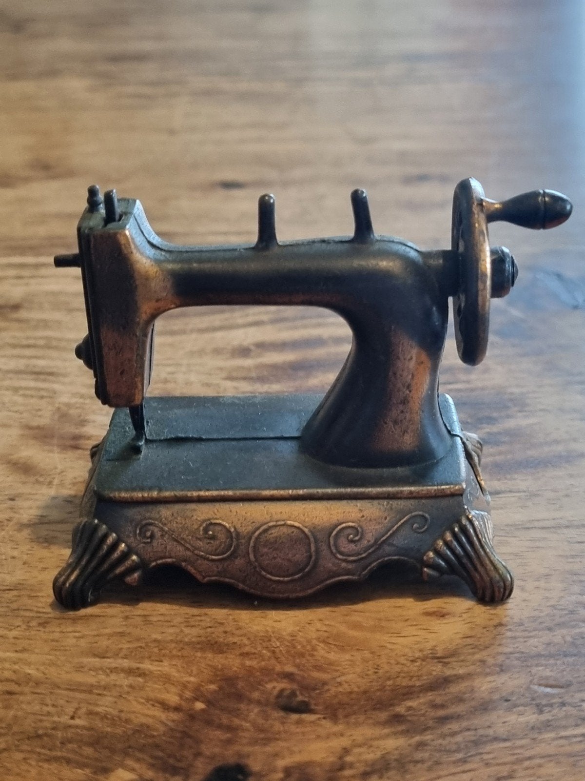 Vintage Naaimachine Puntenslijper - Decoratief & Functioneel, Ophalen of Verzenden