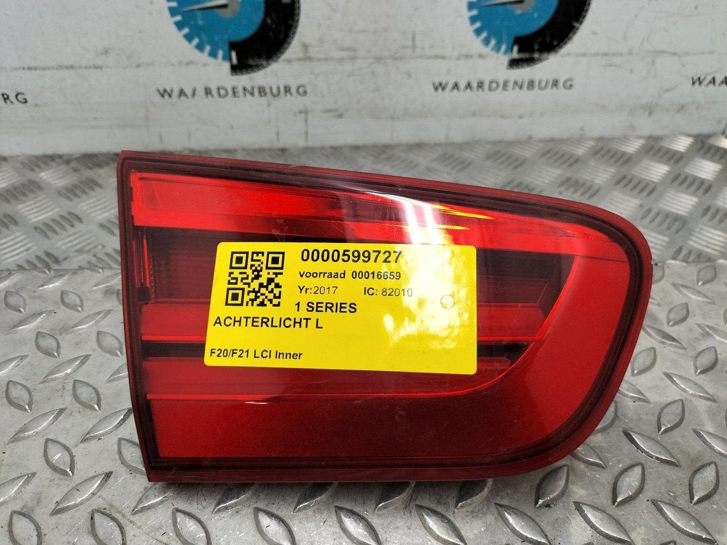 BMW 1 SERIES F20LCI M140I ENGELS VOERTUIG ACHTERLICHT L 2017, Ophalen of Verzenden, Gebruikt, Stiba lid