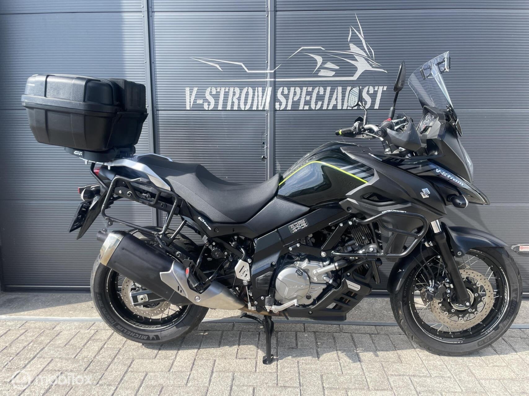 Suzuki V-Strom DL 650 XTA ABS Black Rhino bomvol opties !, Bedrijf, Meer dan 35 kW, Toermotor, 645 cc