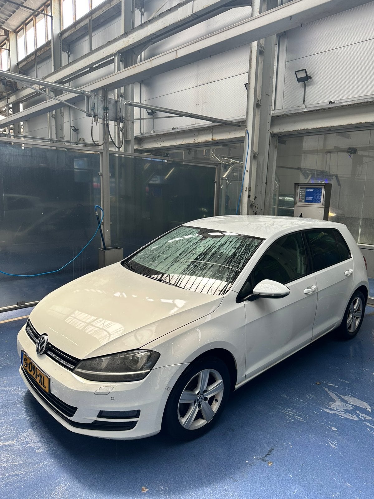 Volkswagen Golf 1.2 TSI 77KW 5D DSG Automaat 2013 Wit, Stof, 4 cilinders, 620 kg, USB