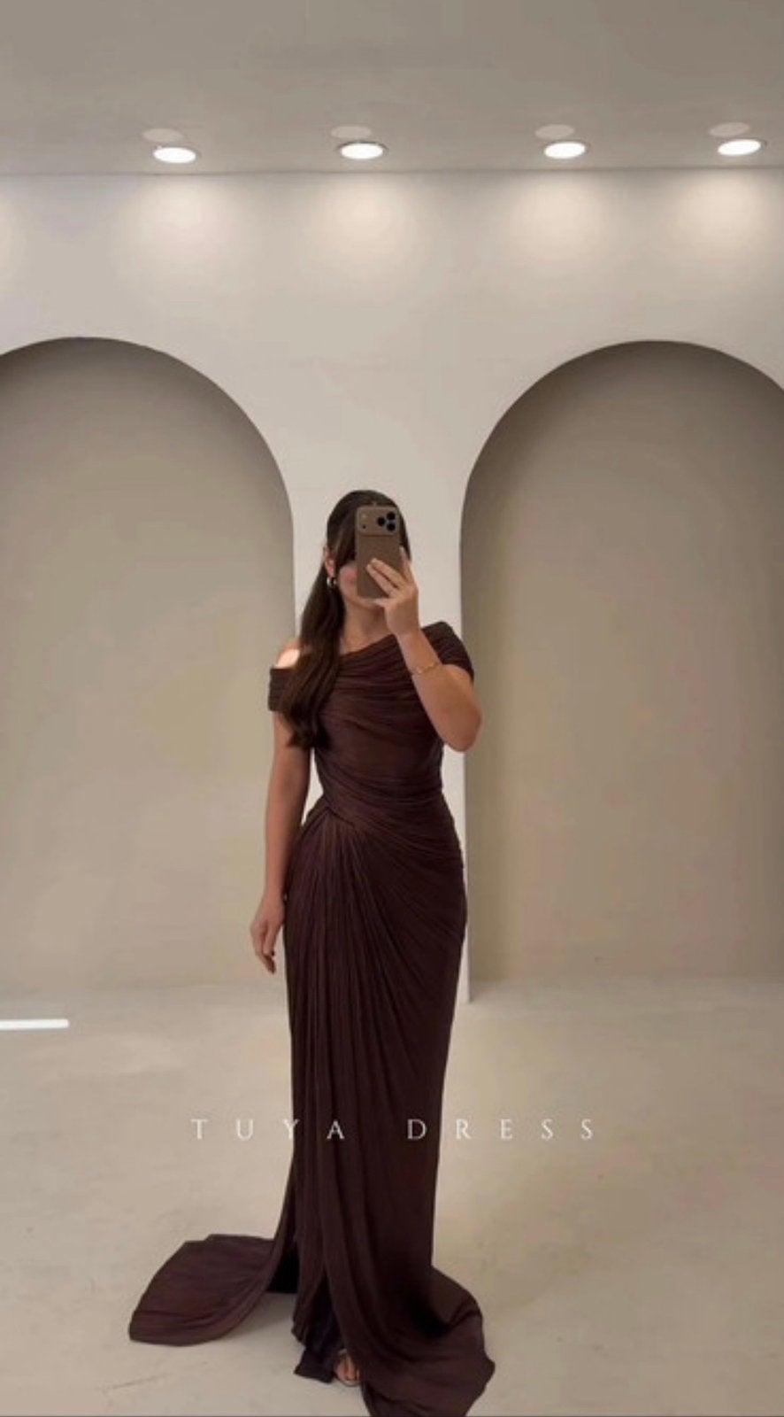 Tuya Dress Bruine Jurk Feestjurk, Maat 38/40 (M), Galajurk, Bruin, Verzenden