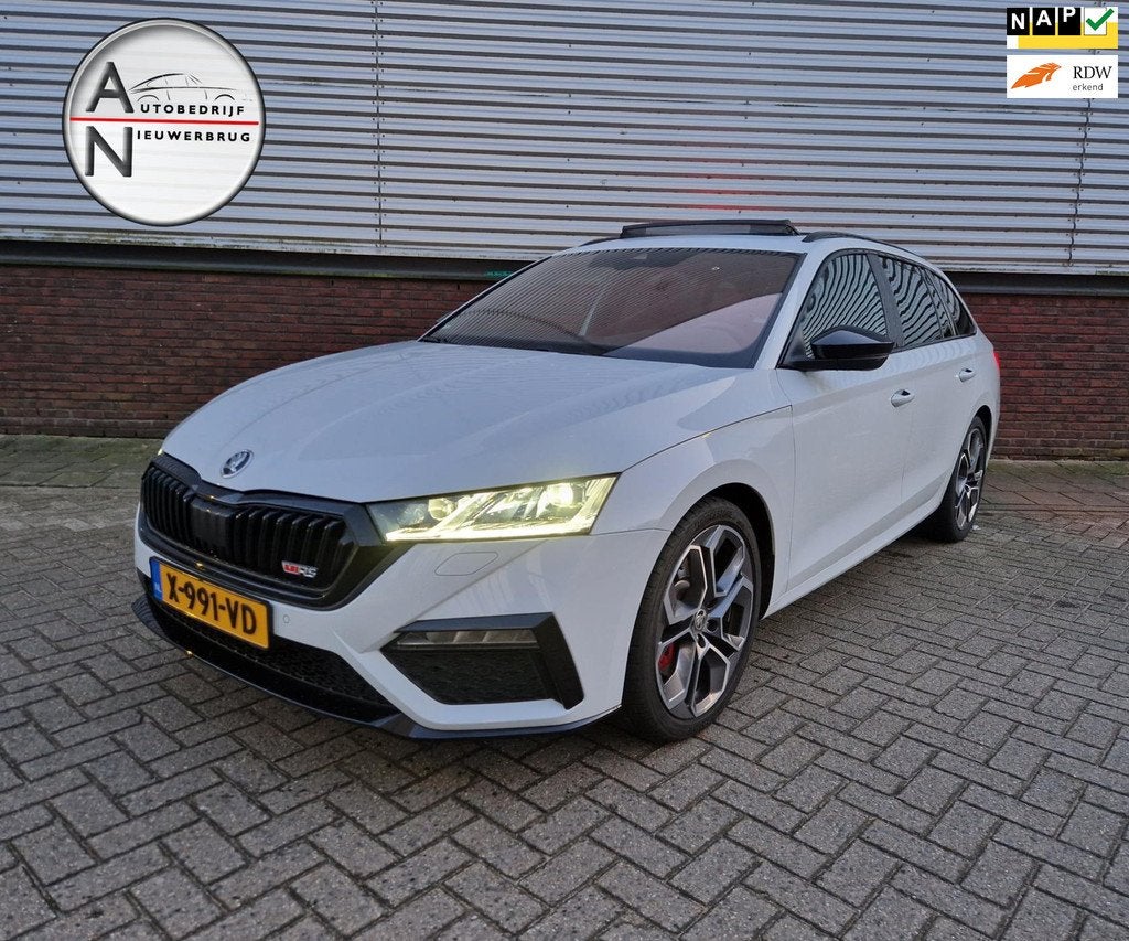 Skoda OCTAVIA RS Head up display Navi Trekhaak, Auto's, Gebruikt, 4 cilinders, 1984 cc, Wit