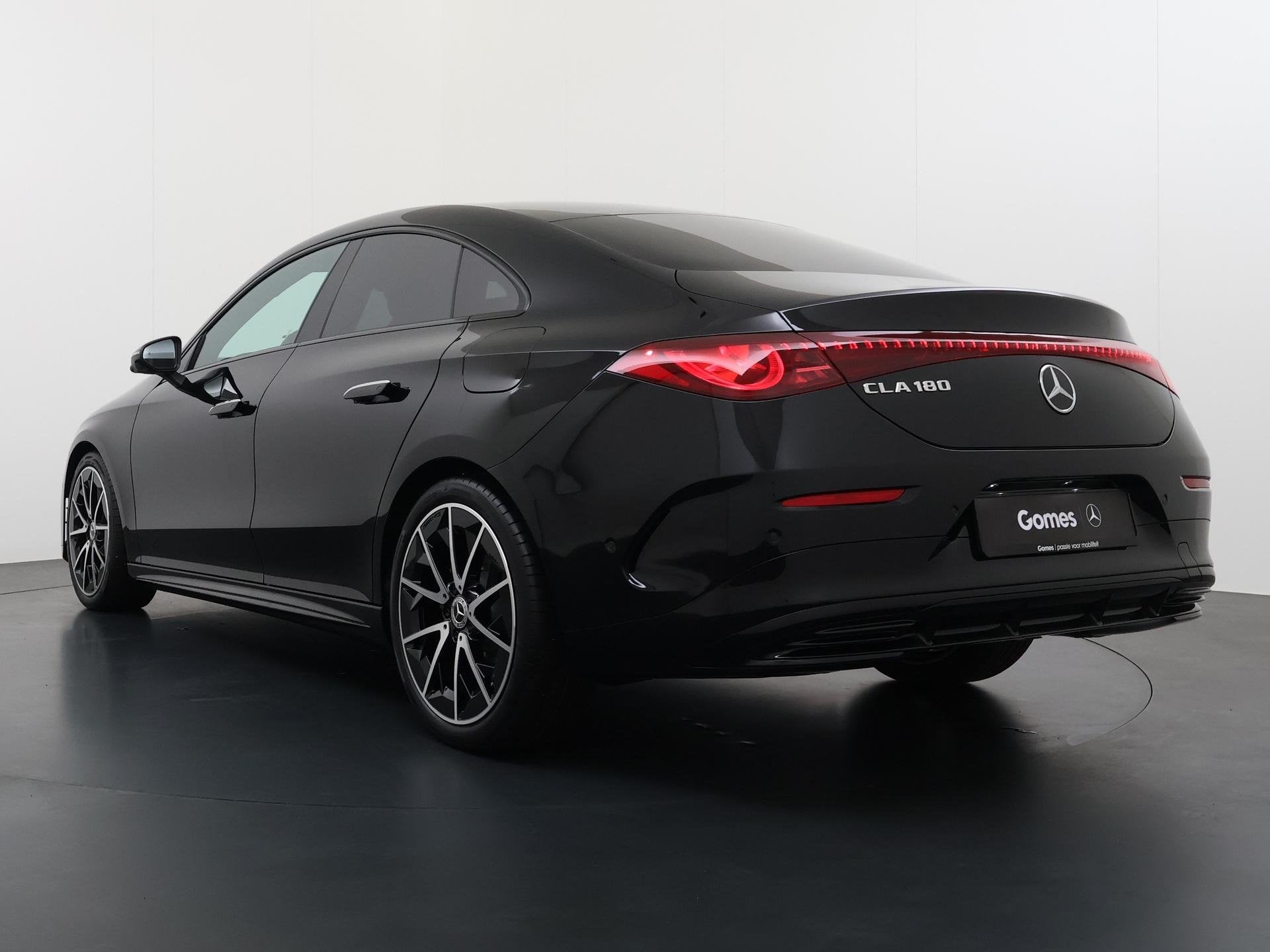 Mercedes-Benz CLA 180 Business Solution AMG | Night Pakket |, Auto's, CLA, Zwart, Origineel Nederlands, Bedrijf