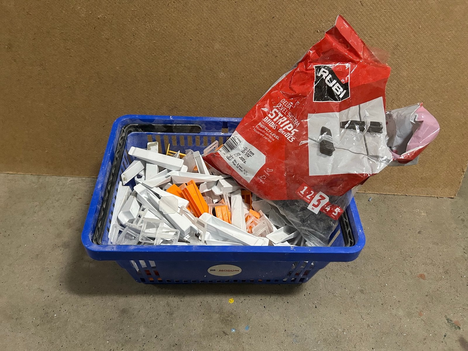 Grote bak tegelclips en wiggen voor tegelzetten, Doe-het-zelf en Verbouw, Tegels, Ophalen, Gebruikt, Overige typen, Minder dan 20 cm