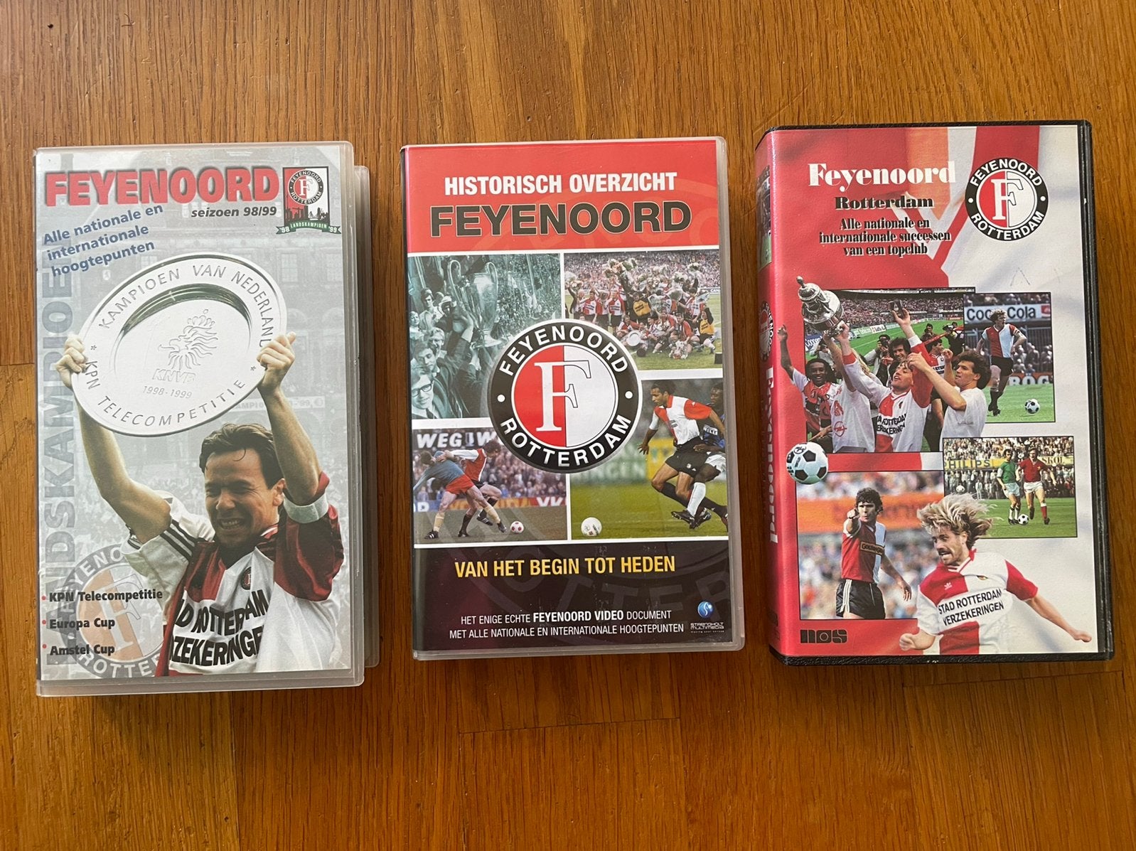VOETBALLEN - FEIJENOORD - 3 videobanden, Ophalen of Verzenden, Feyenoord