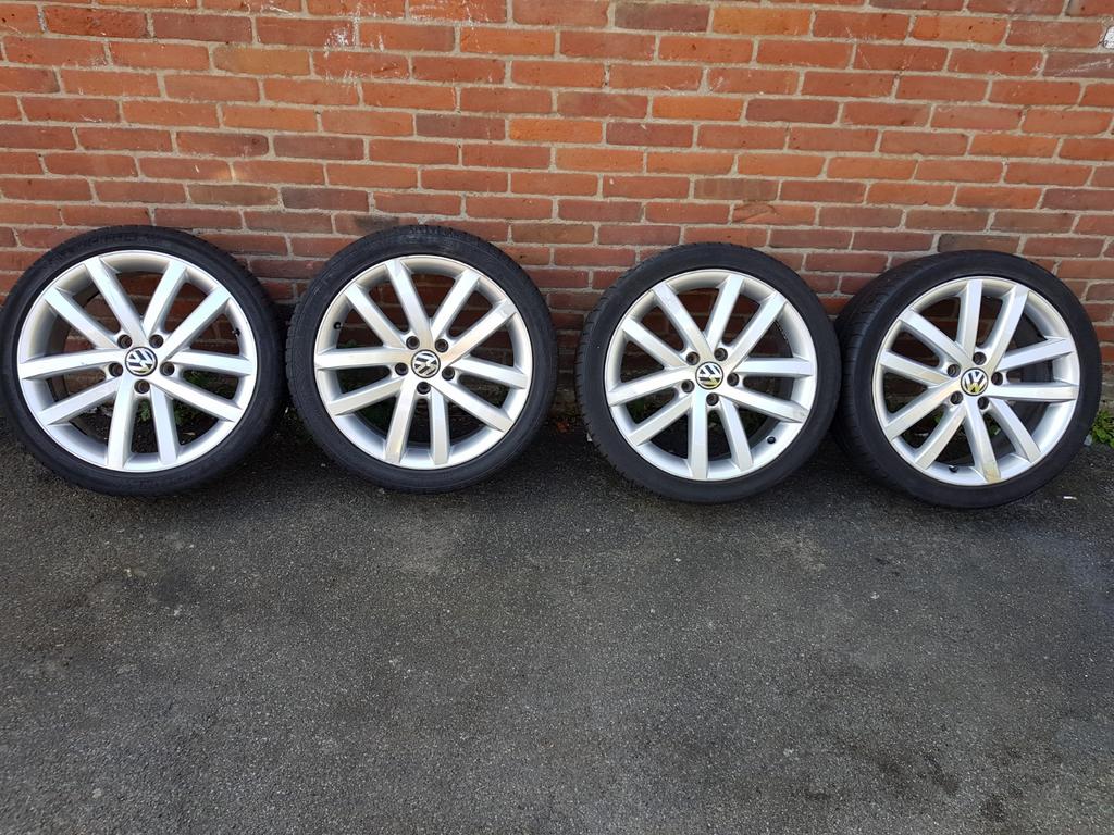 18 inch  vw golf vancouver 5112 et51 225/40/18, Ophalen of Verzenden