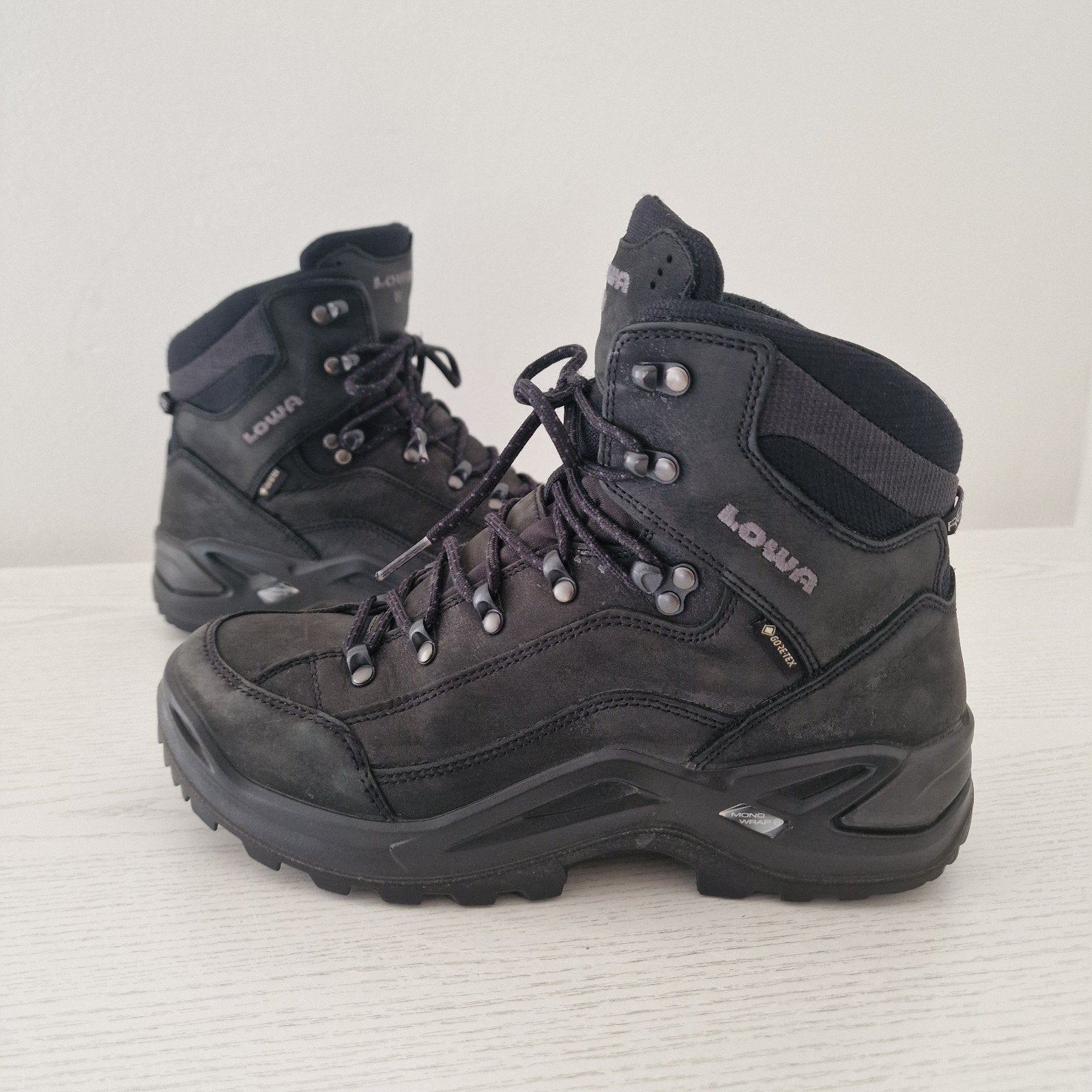 Lowa Renegade halfhoge wandelschoenen maat 42, dames., Sport en Fitness, Bergsport en Wandelen, ., Schoenen, Ophalen of Verzenden