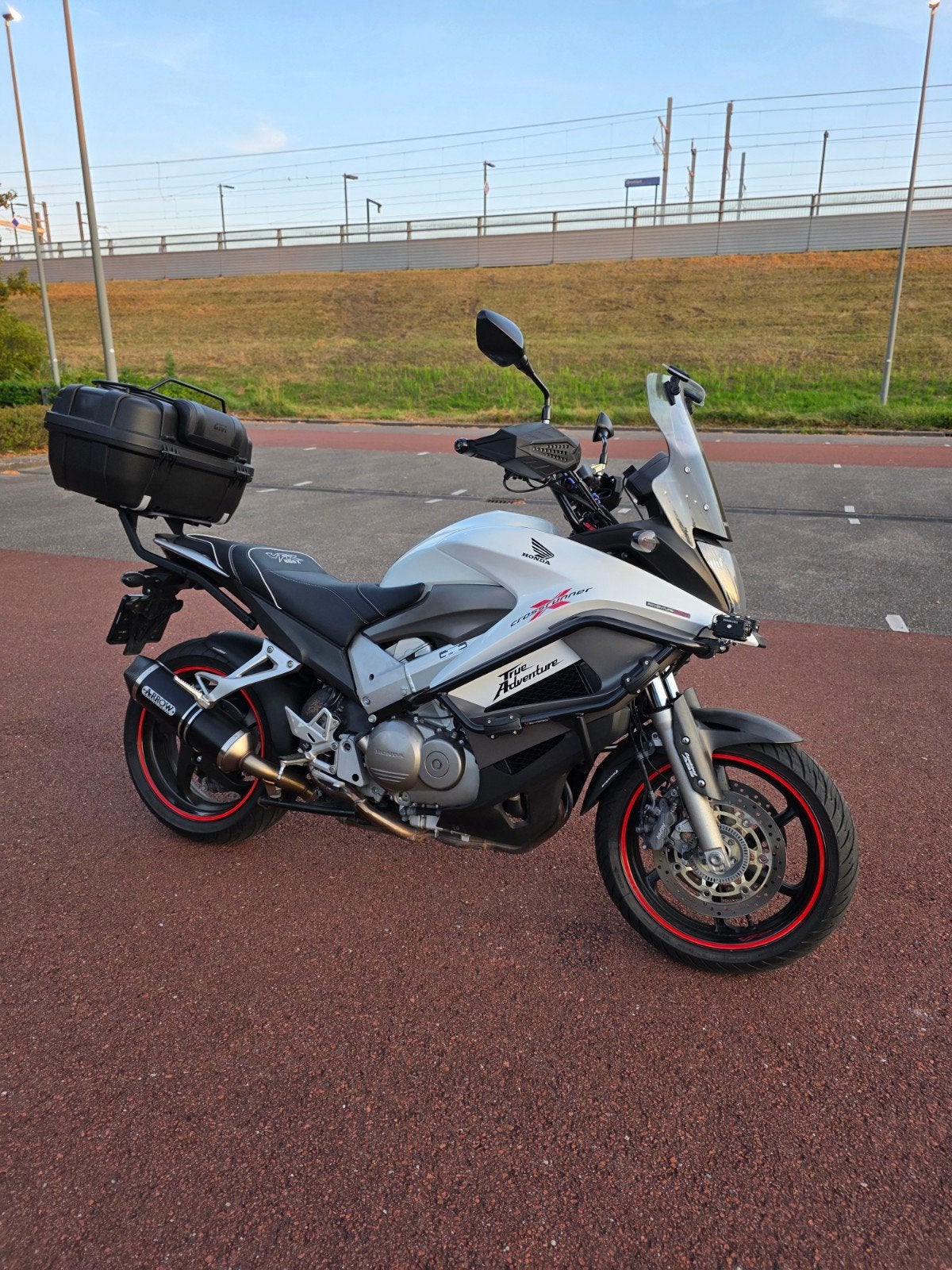 Honda VFR800X Crossrunner in zeer nette staat !, Motoren, 4 cilinders, Motorrijbewijs A, Gebruikt, Particulier
