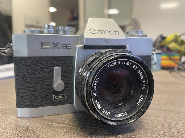 Canon EXee met 50mm lens, Ophalen, Gebruikt, Spiegelreflex, Canon