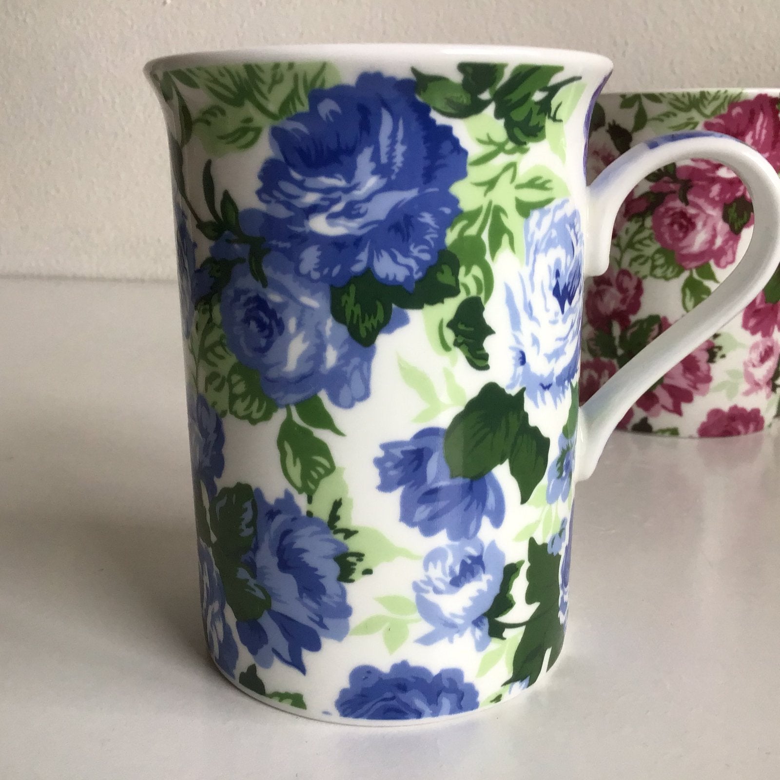 Mok beker Williams Roberts - rozen blauw roos NIEUW, Landelijk/Boerenbont, Nieuw, Ophalen of Verzenden, Kop(pen) en/of Schotel(s)