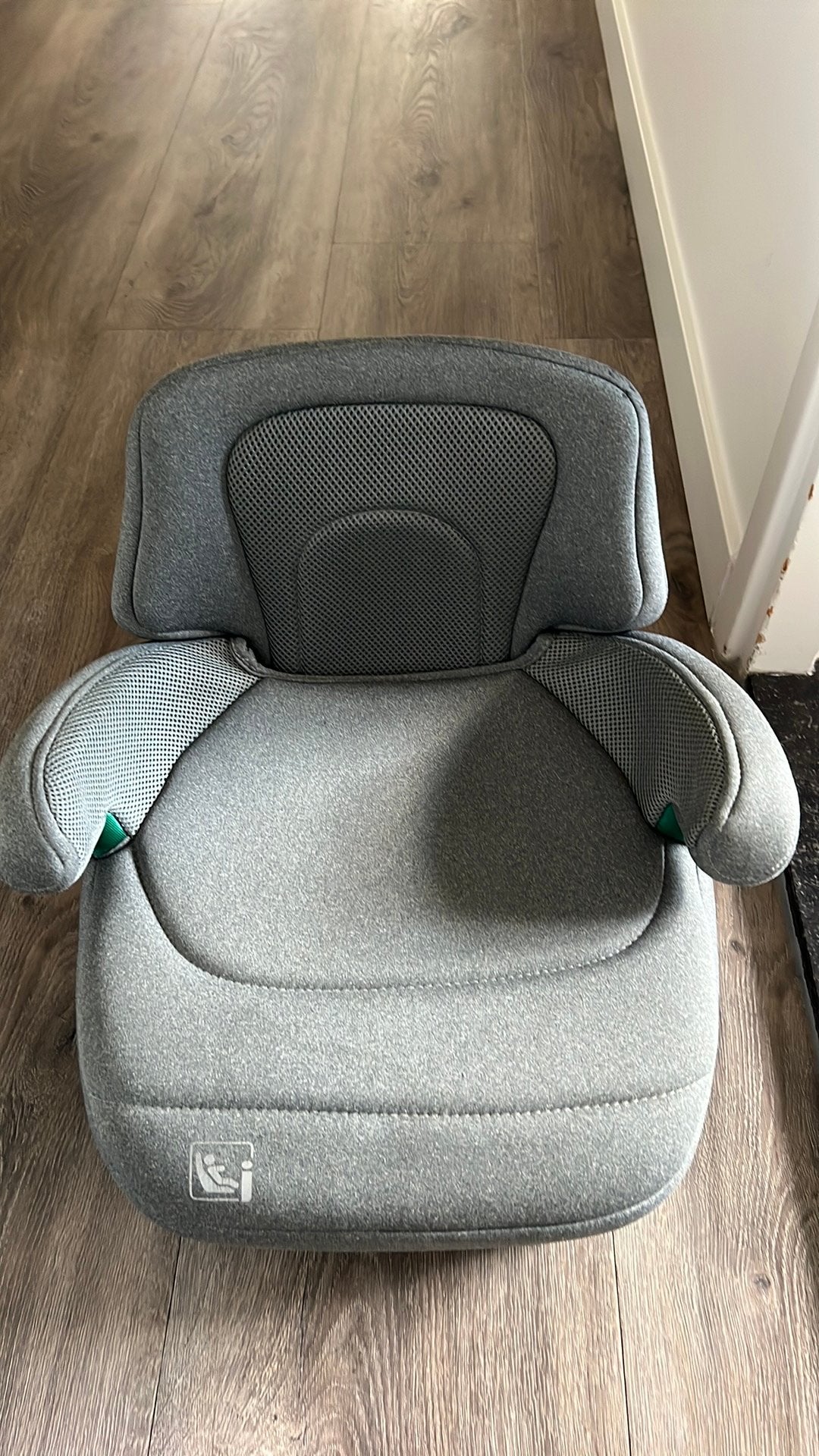 Zitverhoger freeon cosmo, 15 t/m 36 kg, Afneembare rugleuning, Zo goed als nieuw, Isofix