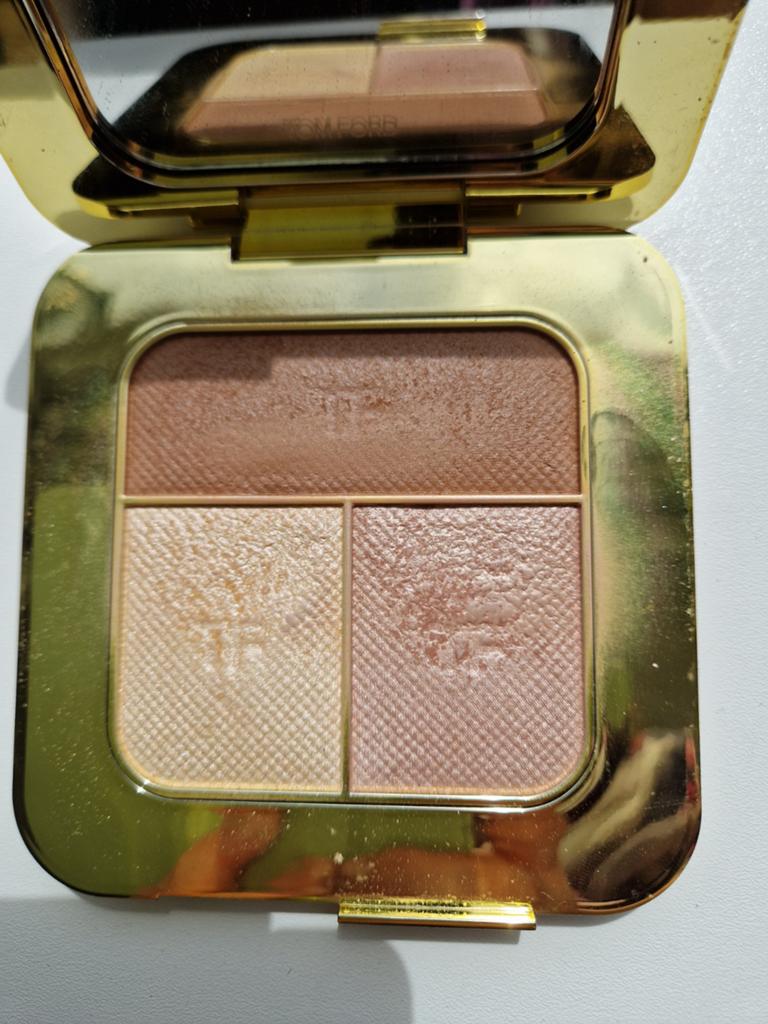Tom Ford  contouring, Ophalen of Verzenden, Zo goed als nieuw, Zwart, Handen en Nagels