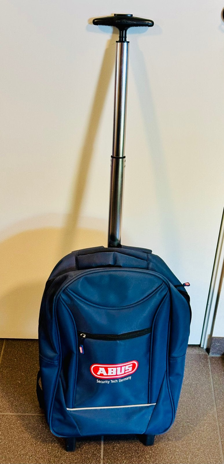 Reistas rugzak rugtas trolley boodschappentas, 25 tot 40 cm, Ophalen of Verzenden, Zo goed als nieuw, Waterdicht