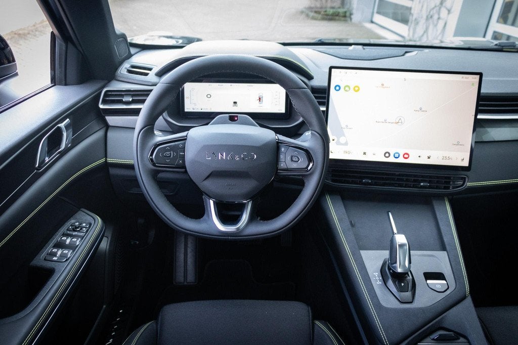 Lynk & Co 01 1.5 Plug-in Hybrid Core | GRATIS TREKHAAK | Nie, Auto's, Lynk & Co, 12 maanden, 4 cilinders, Automatische klimaatregeling