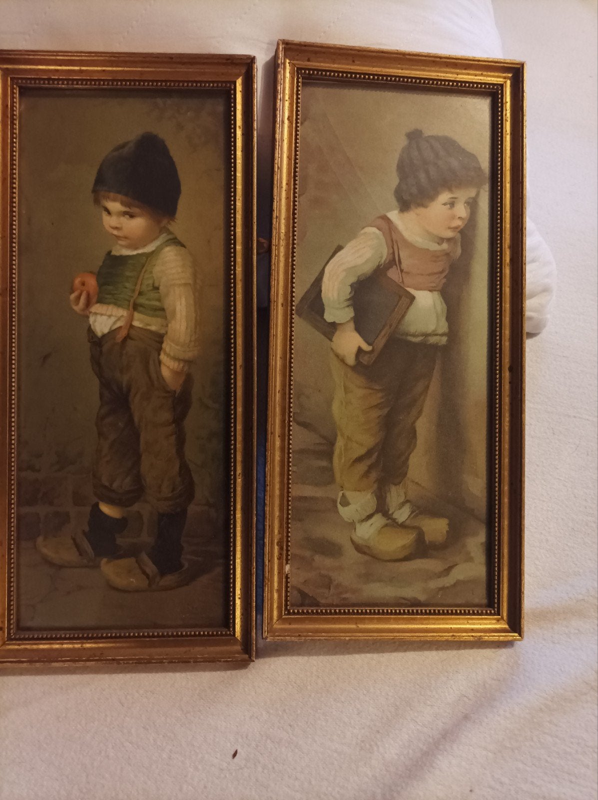 Jongetje & meisje, Huis en Inrichting, Ophalen, Minder dan 50 cm, Zo goed als nieuw, Schilderij