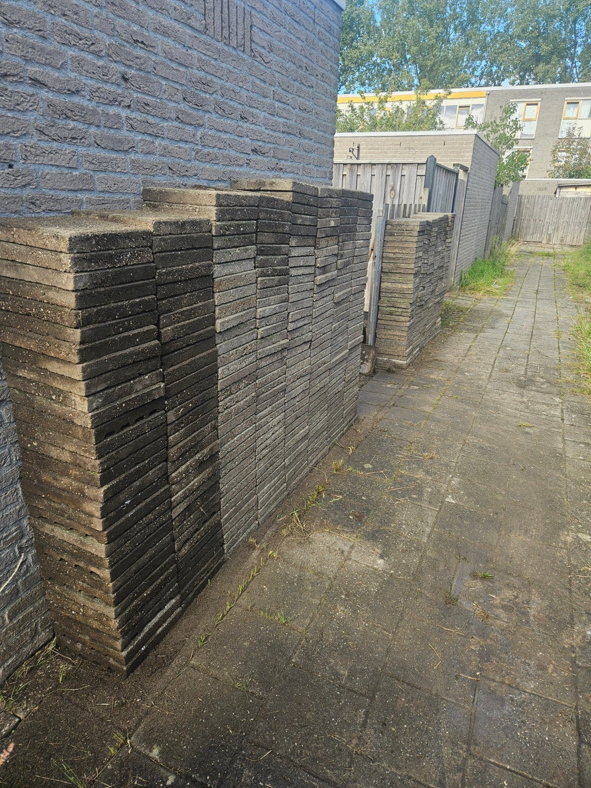 GRATIS   448 tegels van 30x30 in de AANBIEDING!!, Ophalen, Gebruikt, Overige materialen