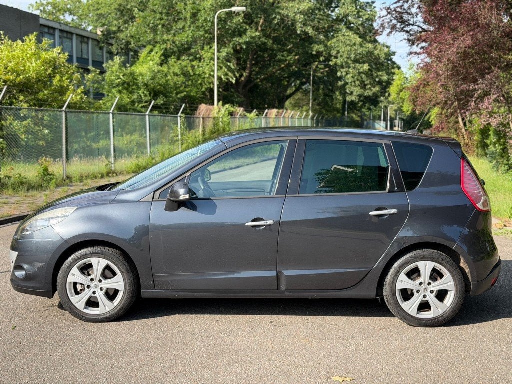 Renault SCENIC 1.4 Tce Dynamique - Navi - Trekhaak - Airco !, Auto's, Renault, Euro 5, Gebruikt, 4 cilinders, Parkeersensor