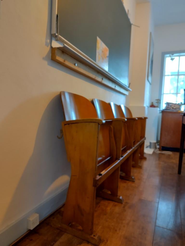 Kerkbank uit Pomonakerk, Ophalen