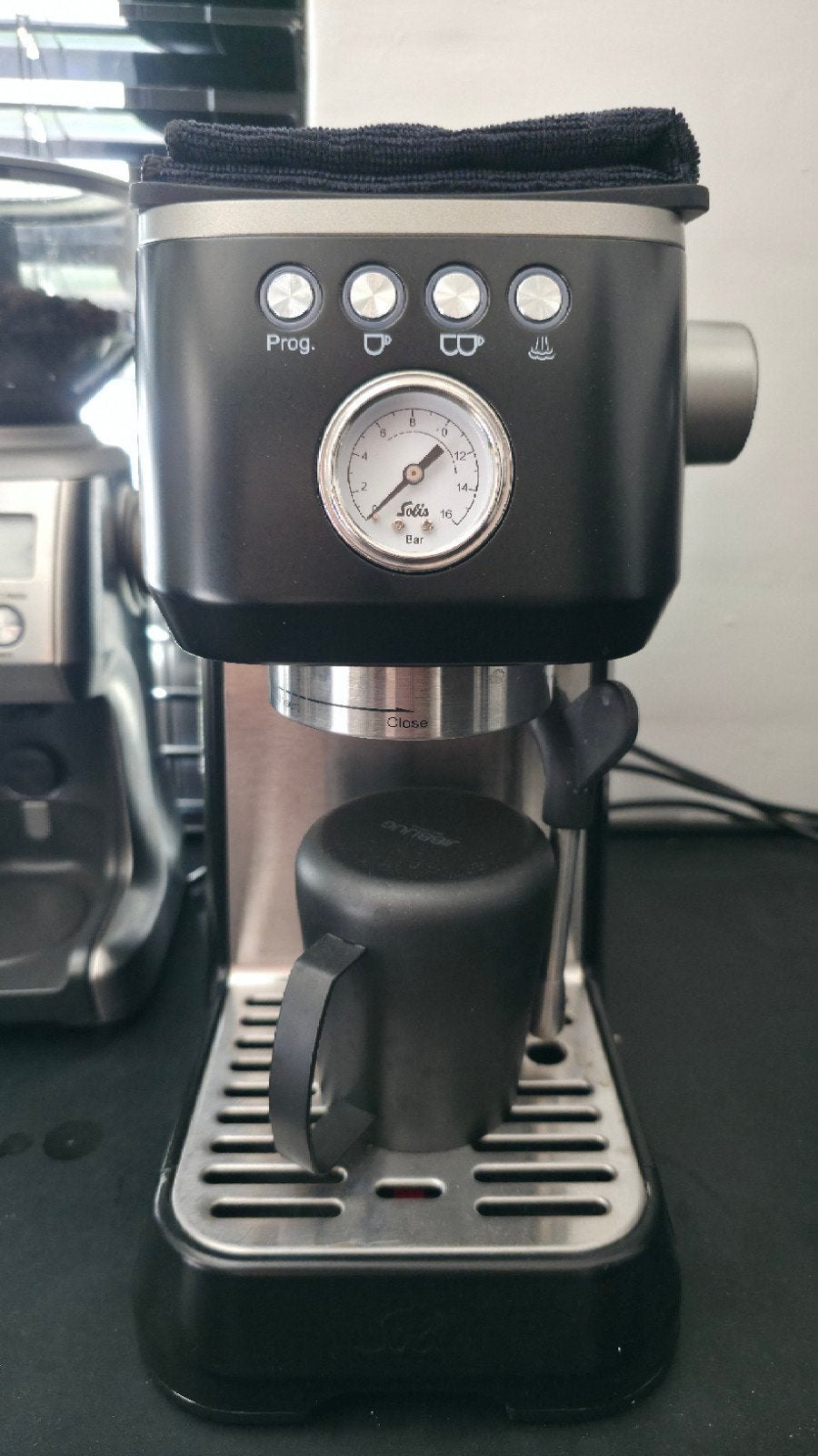 Solis Barista Perfetta Plus Zwart met complete accessoires, Witgoed en Apparatuur, Koffiezetapparaten, Espresso apparaat, Ophalen of Verzenden