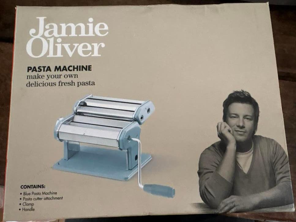 Jamie Oliver Pastamachine - Maak je eigen verse pasta, Huis en Inrichting, Keuken | Keukenbenodigdheden, Ophalen, Zo goed als nieuw