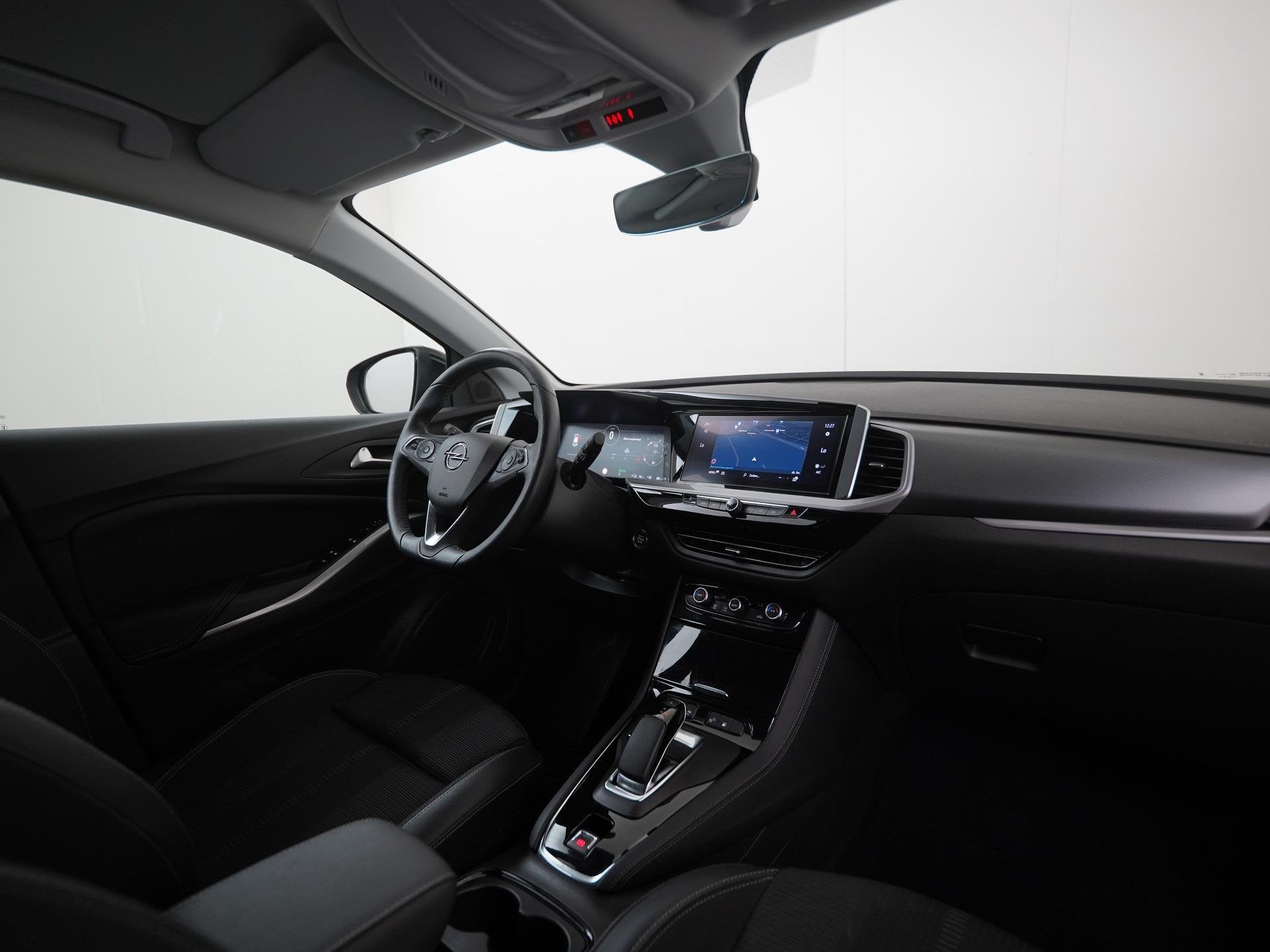 Opel Grandland 1.6 Turbo Plug-In Hybrid Elegance | Dodehoek, Auto's, 4 cilinders, Leder en Stof, Zwart, Hybride Elektrisch/Benzine