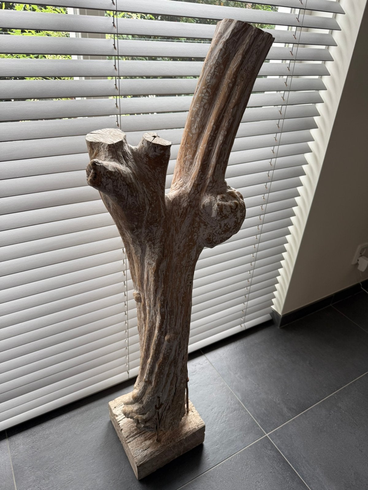 Prachtig Teakhouten Sculptuur op Voet / Ornament (ca. 122cm), Ophalen, Zo goed als nieuw