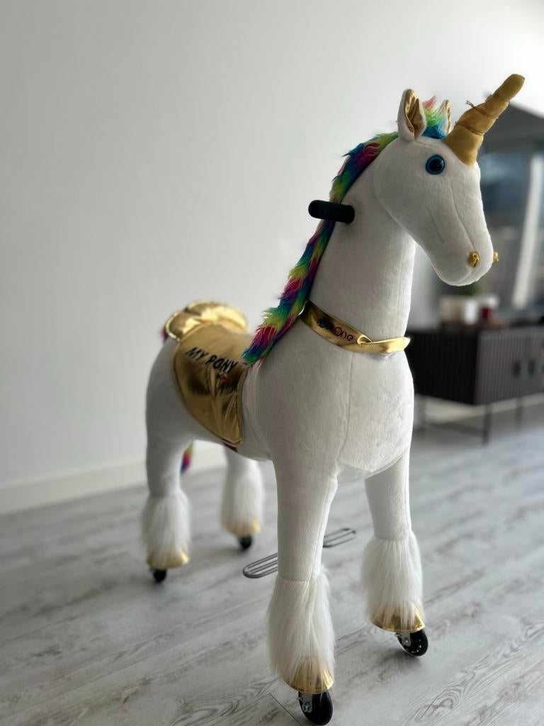 Eenhoorn Pony op wieltjes – My Pony, Ophalen of Verzenden, Gebruikt, Meisje