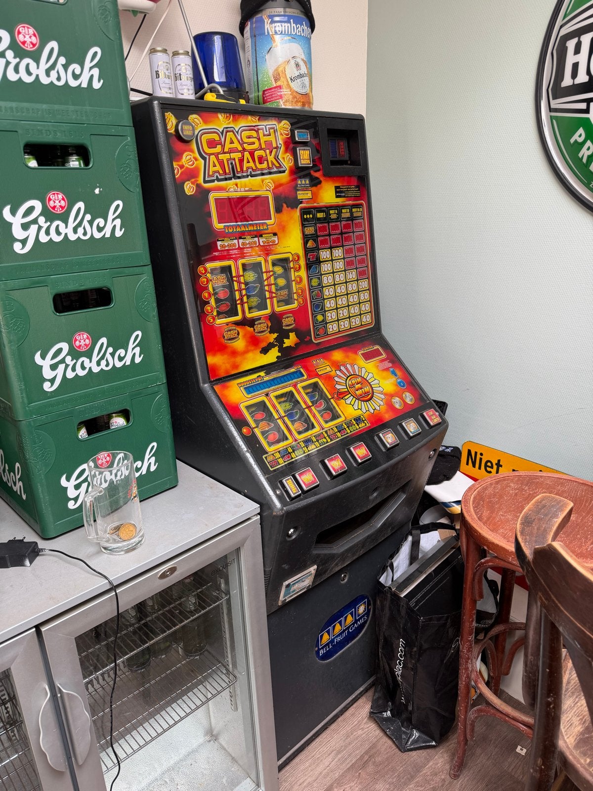 Gokkast Cash Attack - Muntgeld en Vrij Spel, Euro, Ophalen, Gebruikt